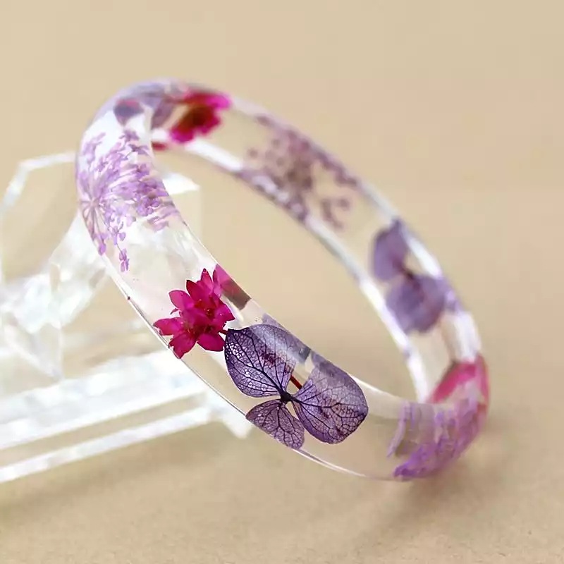 環(huán)氧樹脂色漿在滴膠工藝品中的應(yīng)用